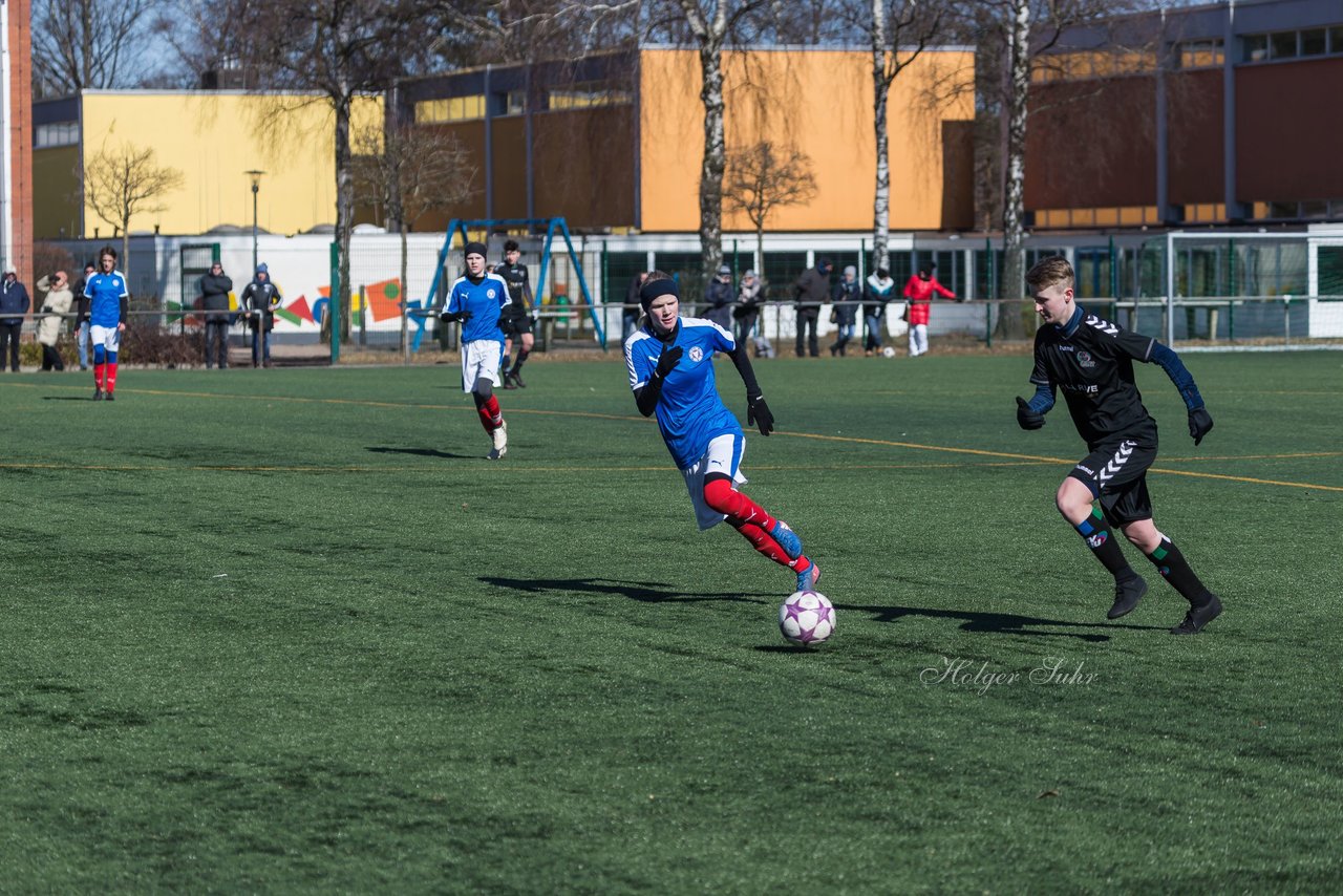 Bild 432 - B-Juniorinnen Halbfinale SVHU - Holstein Kiel : Ergebnis: 3:0